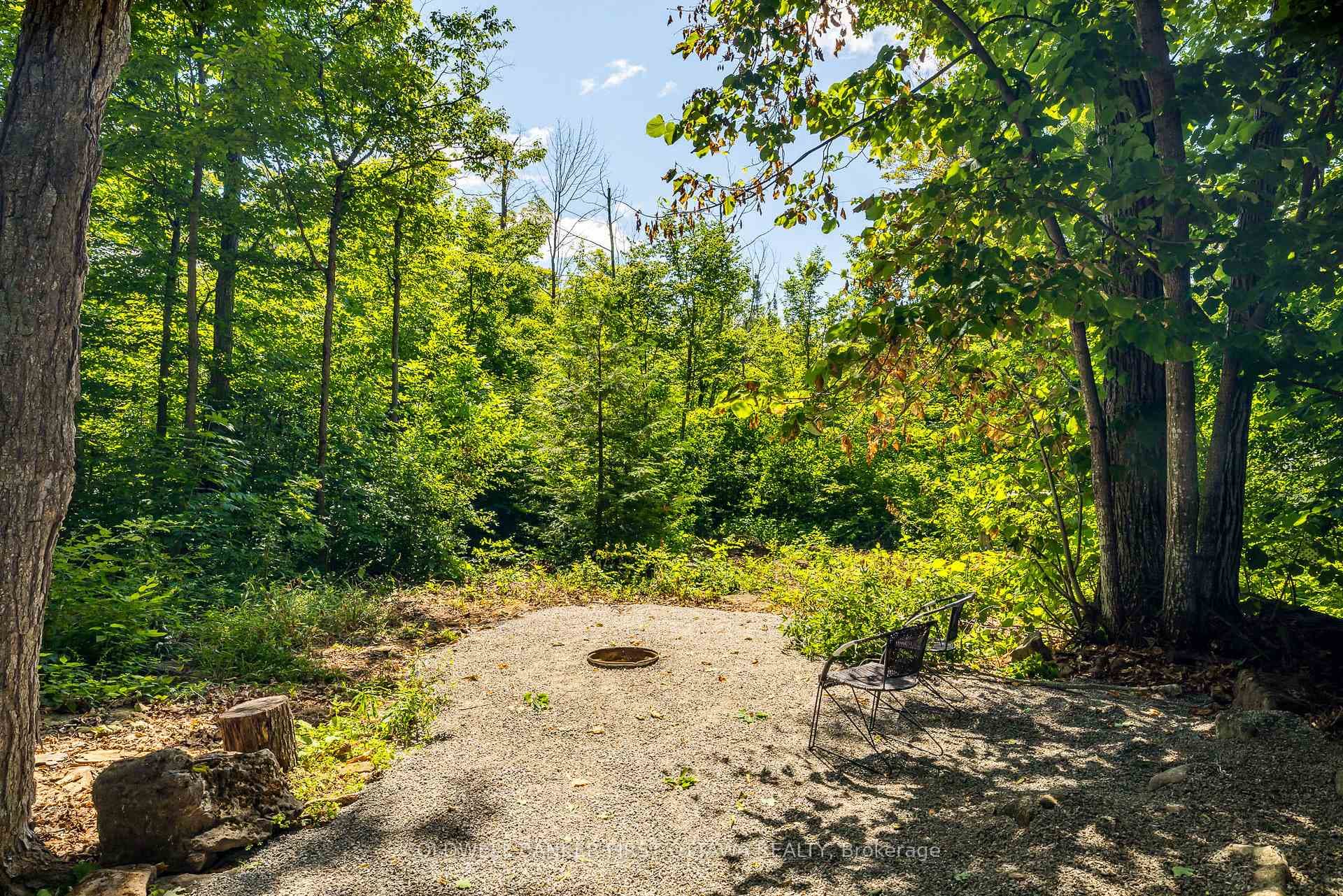 6779 Roger Stevens Drive photo 30