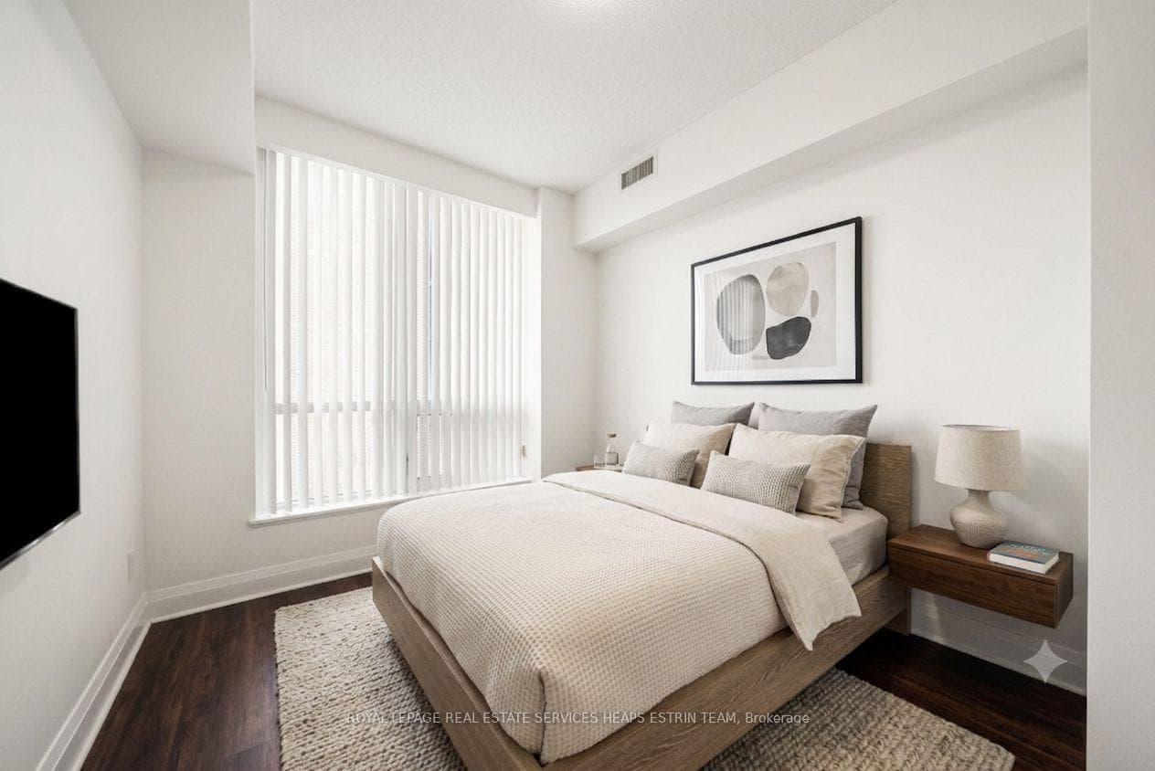 83 Redpath Avenue Unit 704 photo 15