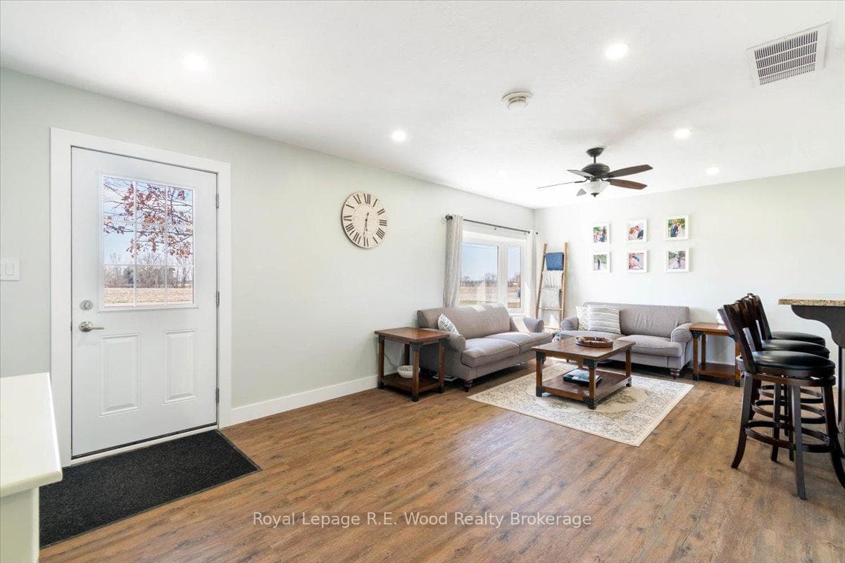 22407 Creek Road photo 11