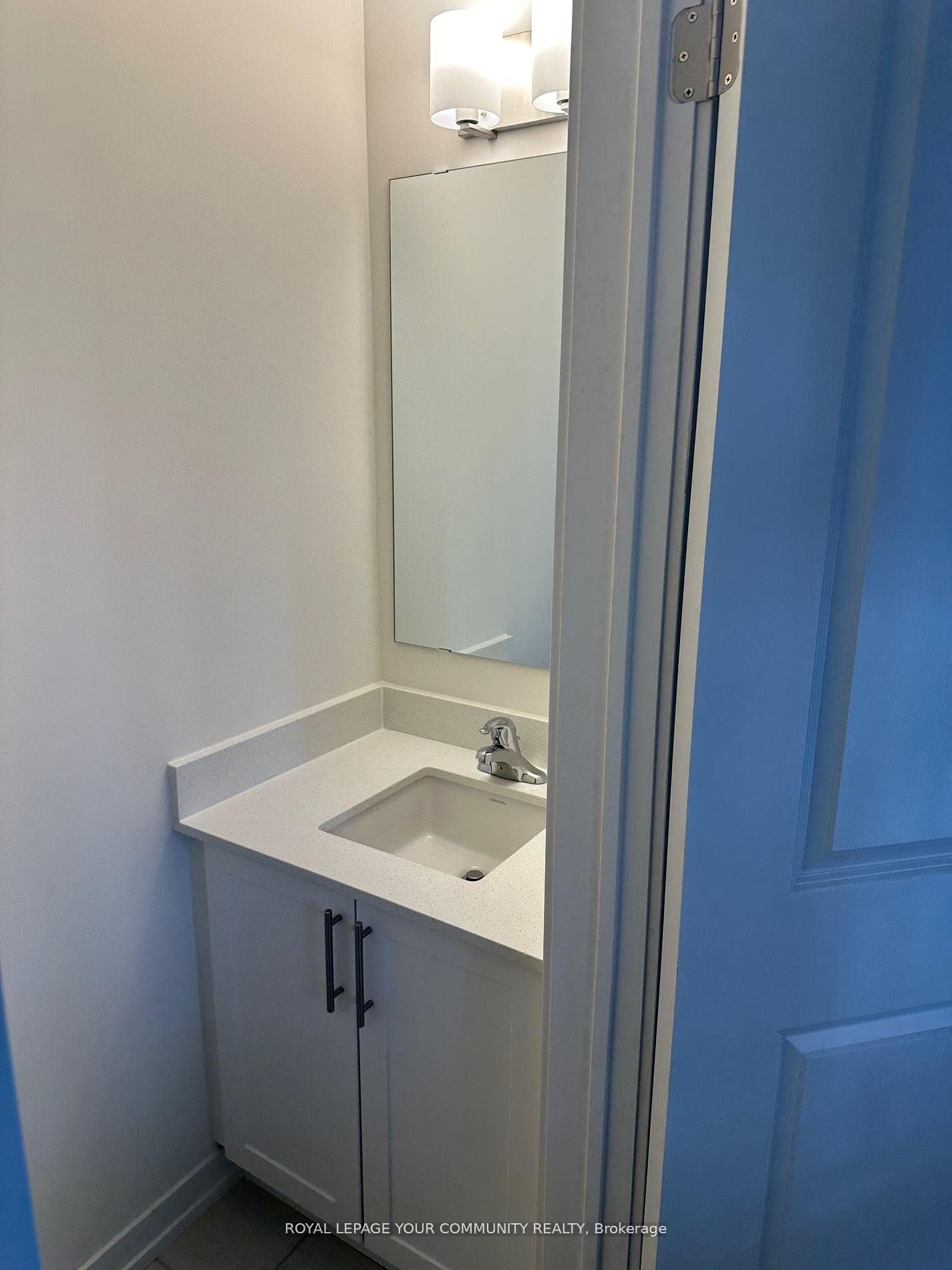 1543 Moonseed Place photo 9