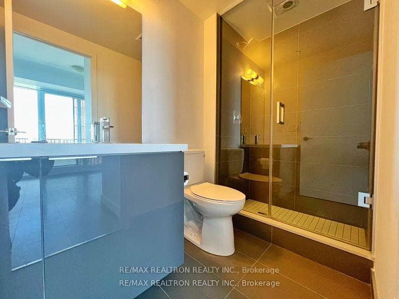 8 Eglinton Avenue Unit 5705 photo 26