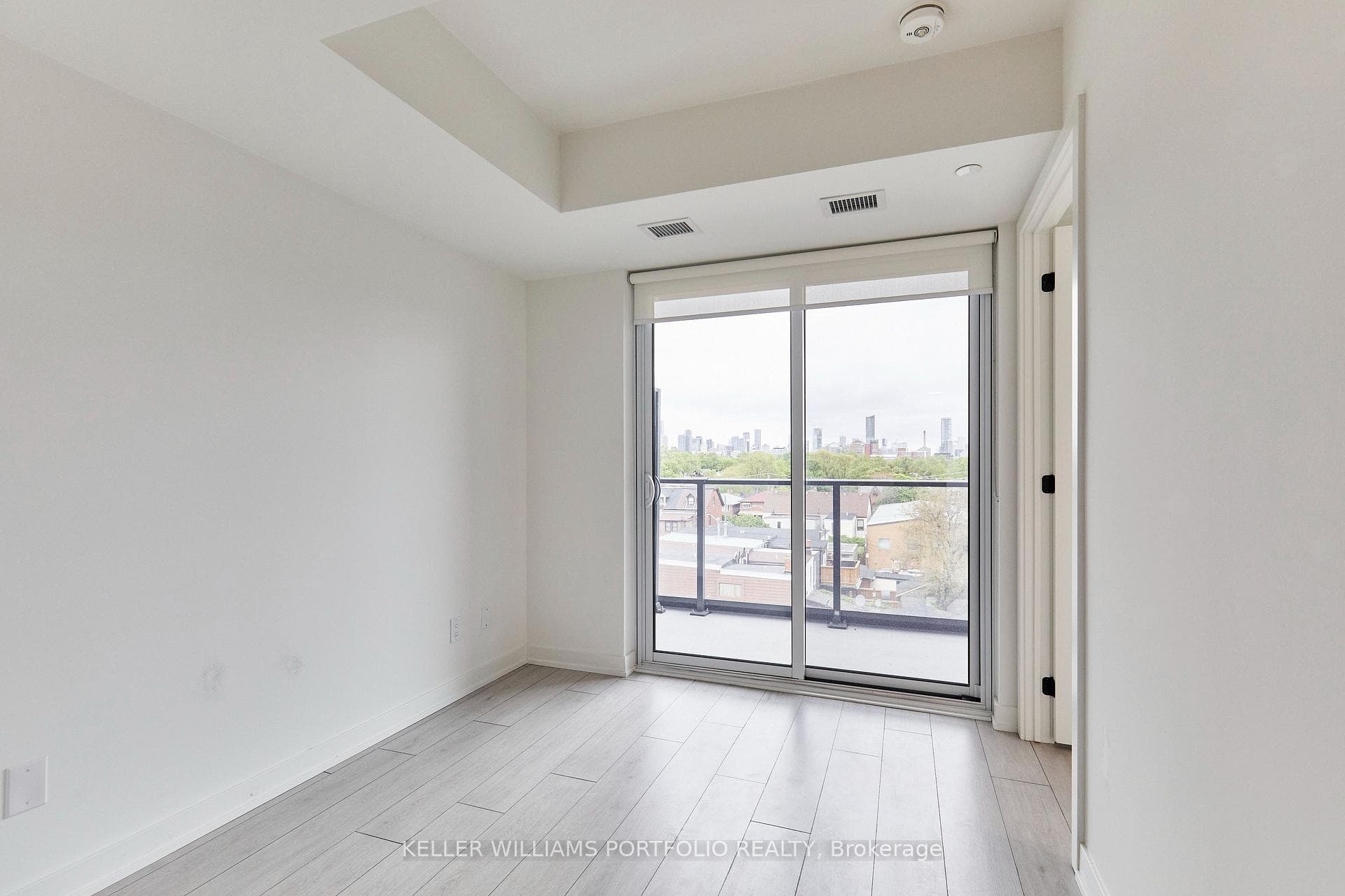 5 Lakeview Avenue Unit 520 photo 17