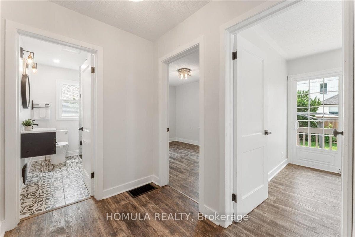 596 Hager Avenue photo 12