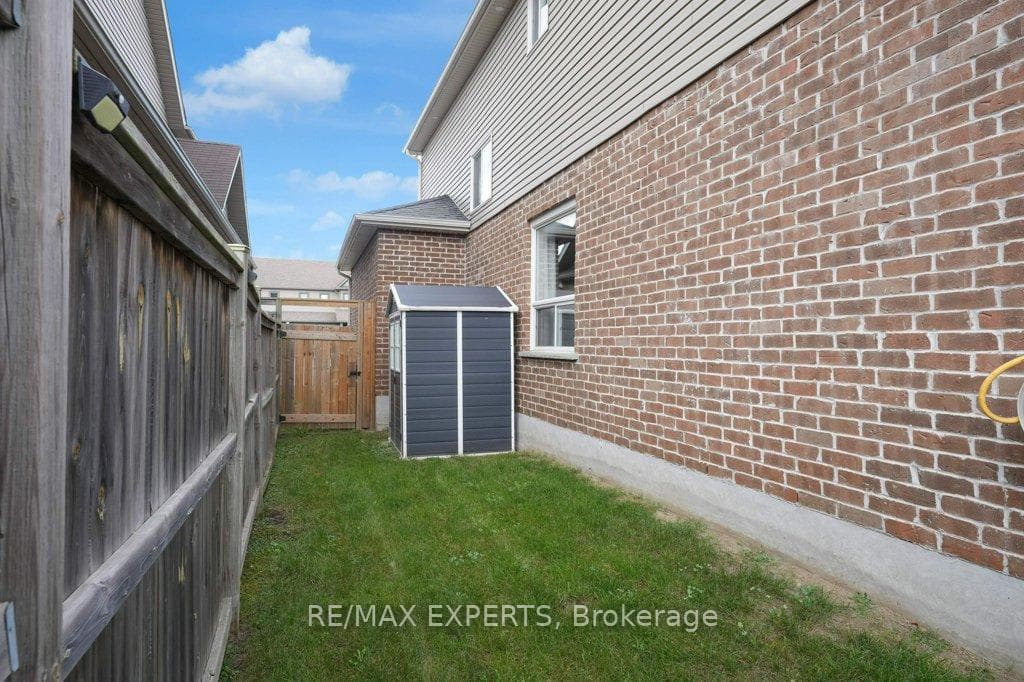 73 Quigley Street photo 37