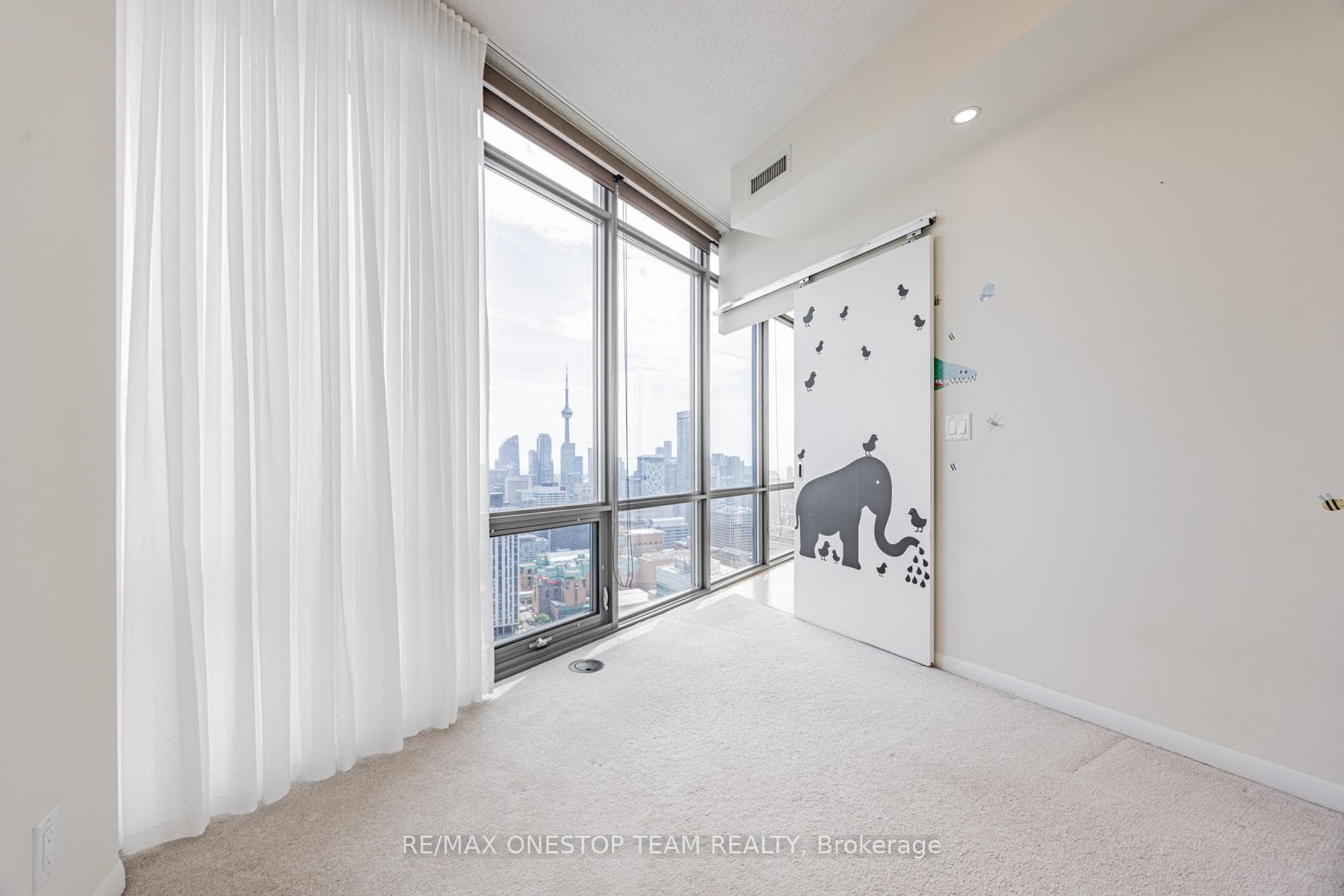 832 Bay Street Unit 4110 photo 18