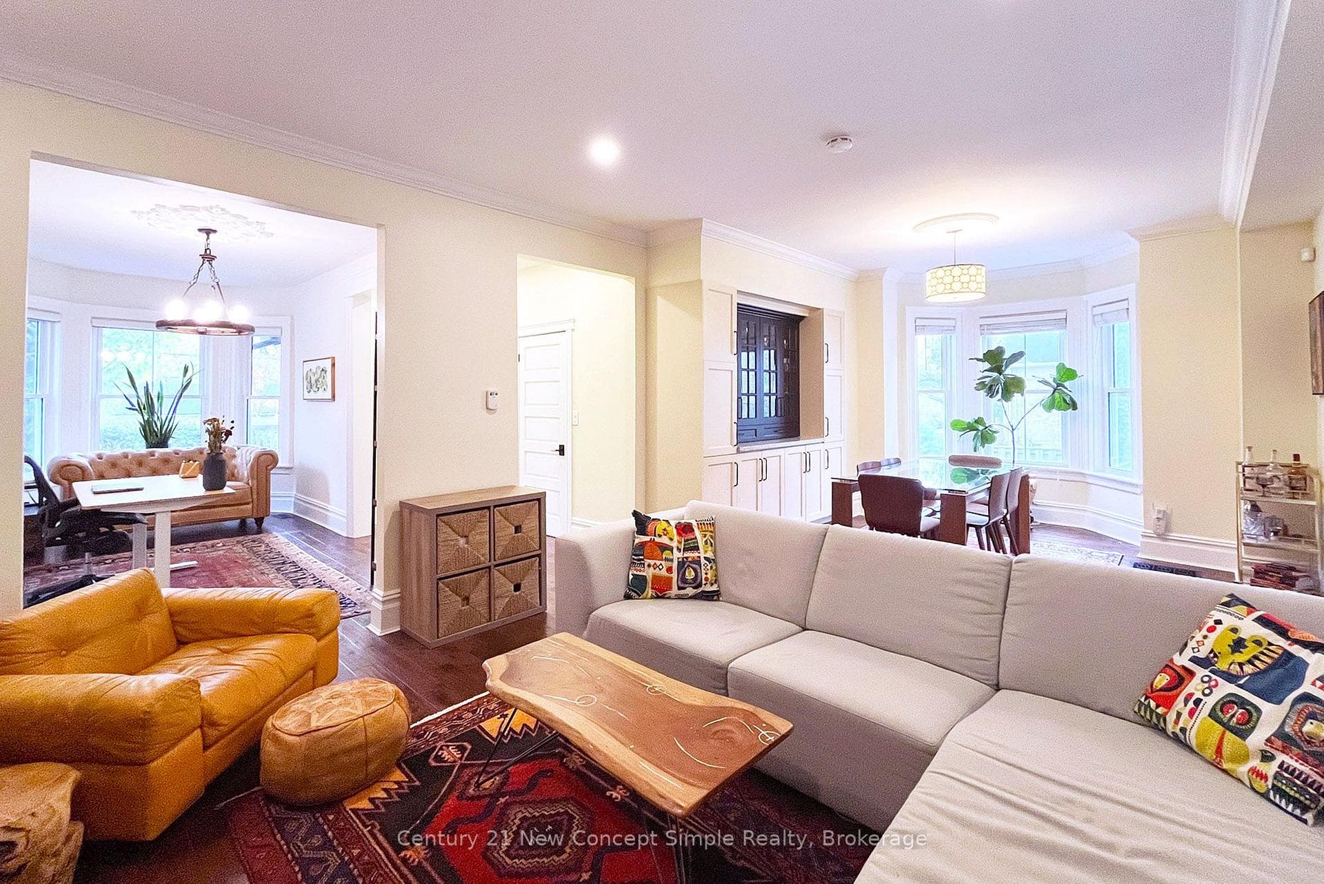 56 Machell Avenue photo 14