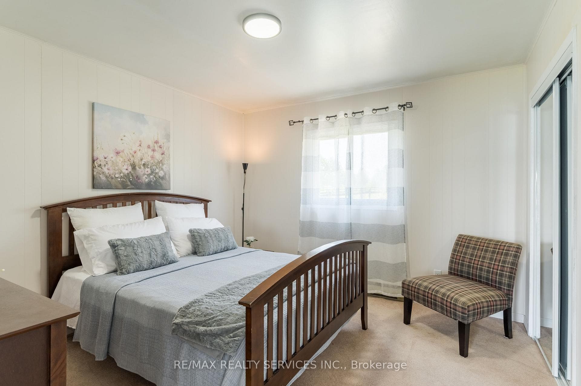 505 CATCHMORE Road photo 29
