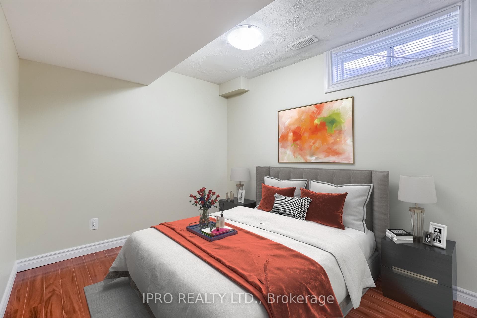588 Peach Blossom Court Unit Lower photo 12