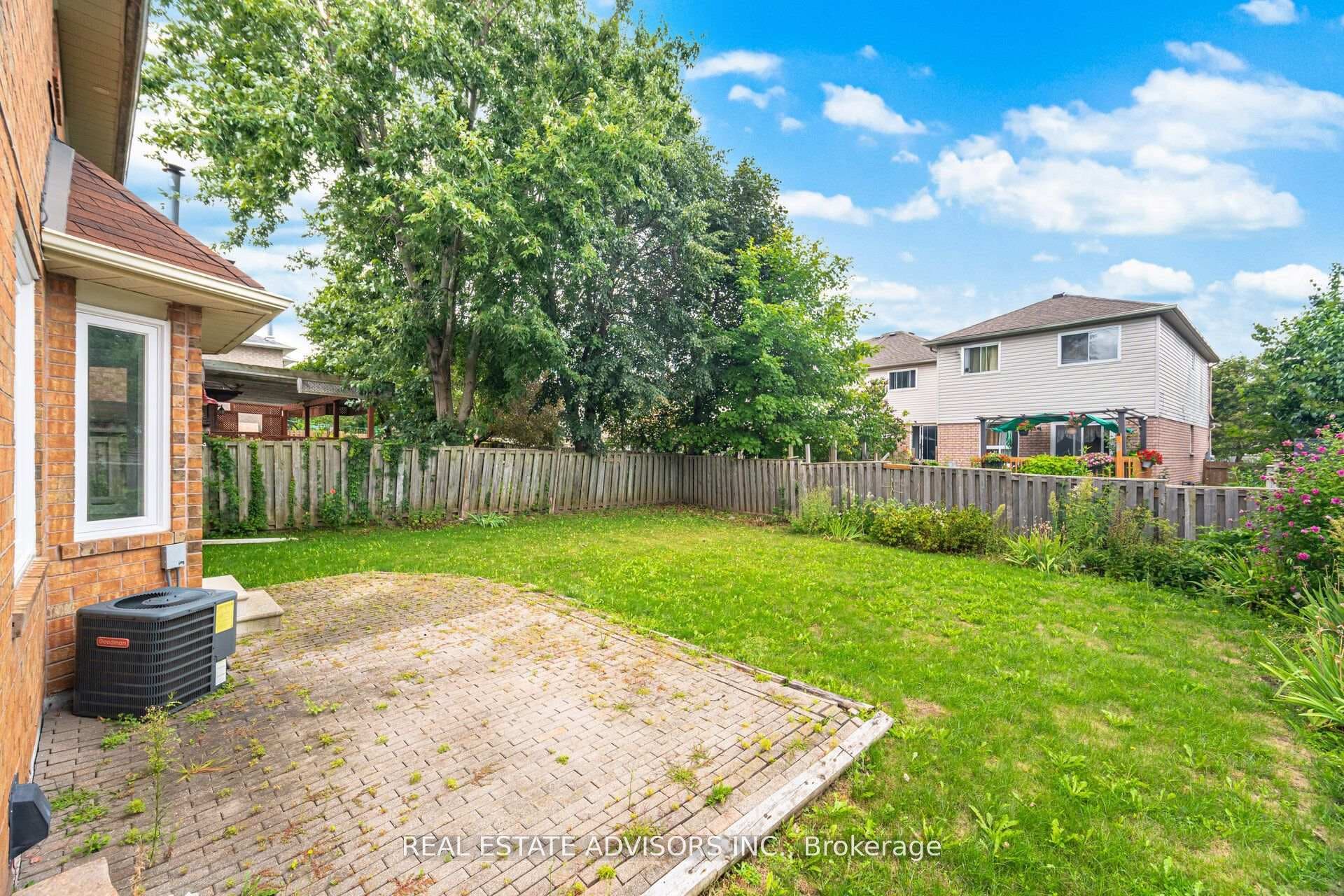 186 Ferndale Drive photo 38