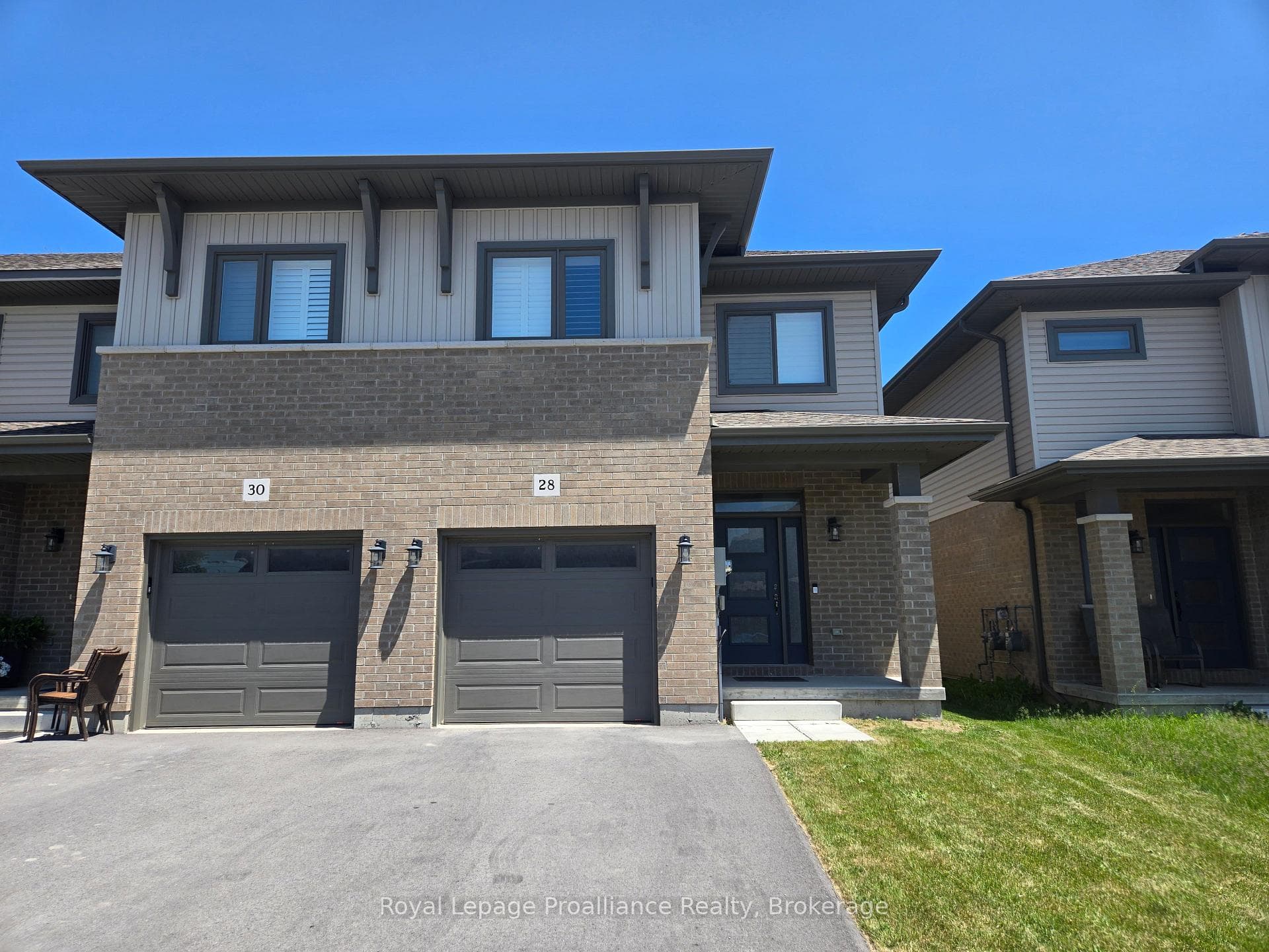 28 Nipigon Street photo 1