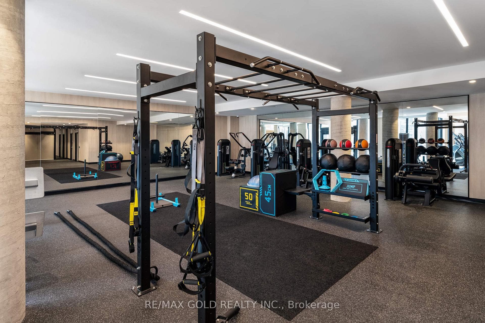 2020 Bathurst Street Unit 216 photo 45