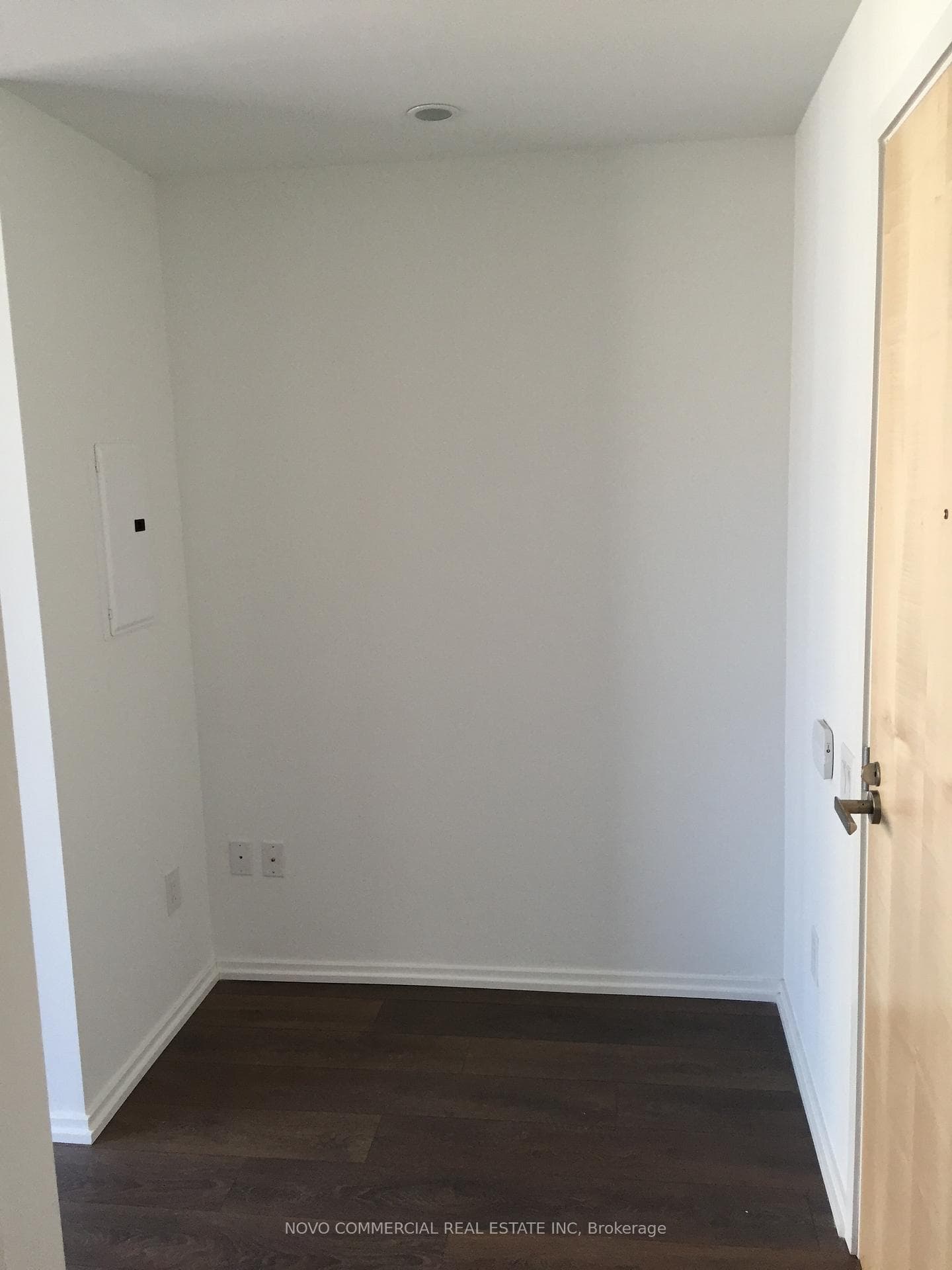 45 Charles Street Unit 1811 photo 2