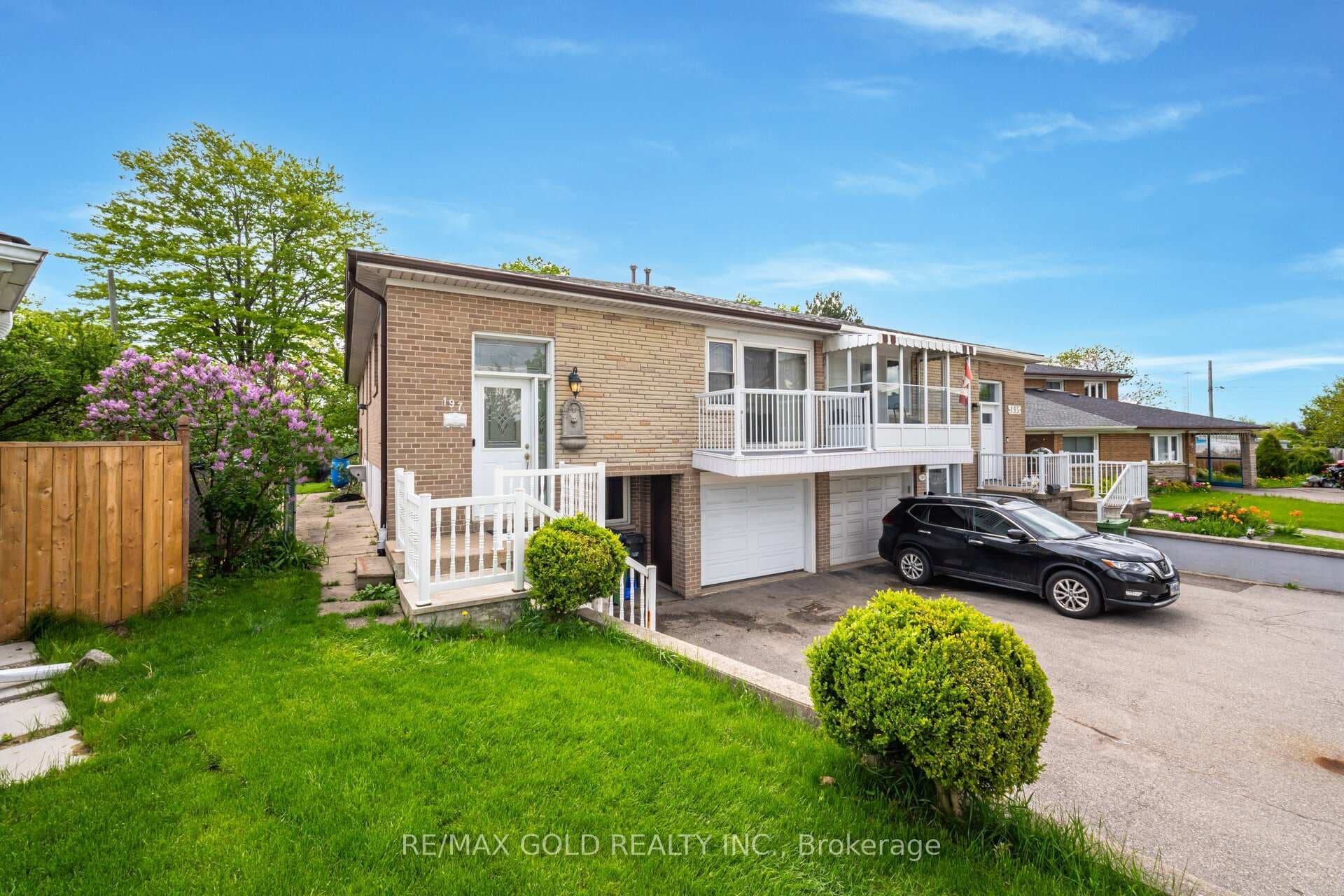 197 Willowridge Road photo 2