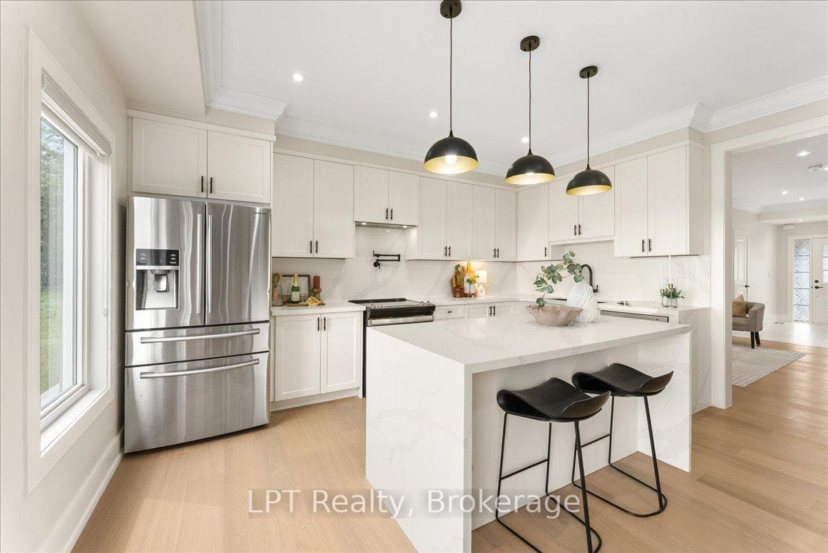 47 Atlantis Drive photo 11