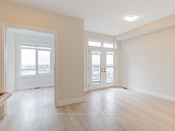 74 Salterton Circle photo 14