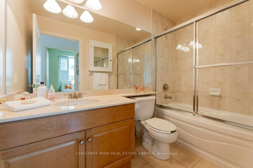 9 Boardwalk Drive Unit 201 photo 13