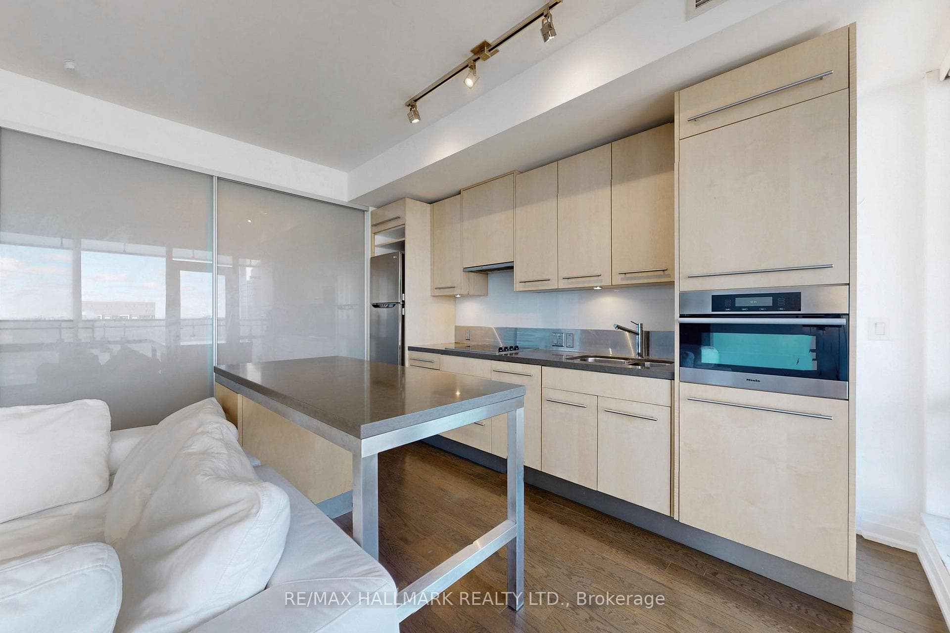 80 John Street Unit 3804 photo 13