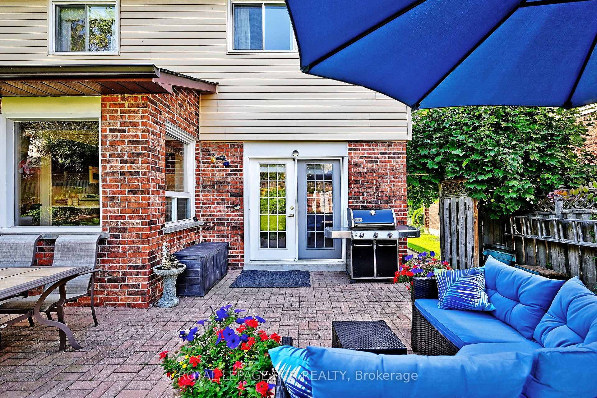 74 Old Yonge Street photo 15