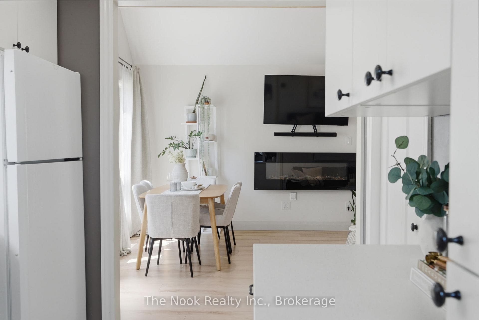 30 Lakeview Avenue photo 16