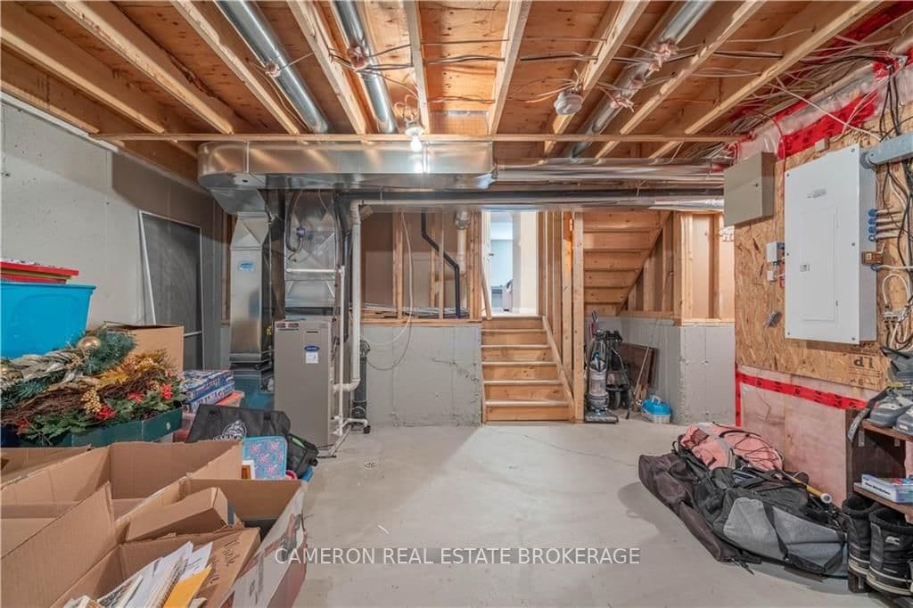 357 GLEN NORA Drive photo 21