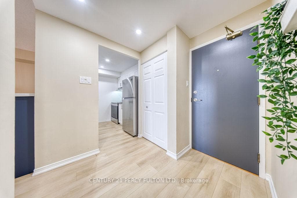 1655 Pickering Parkway Unit 311 photo 6