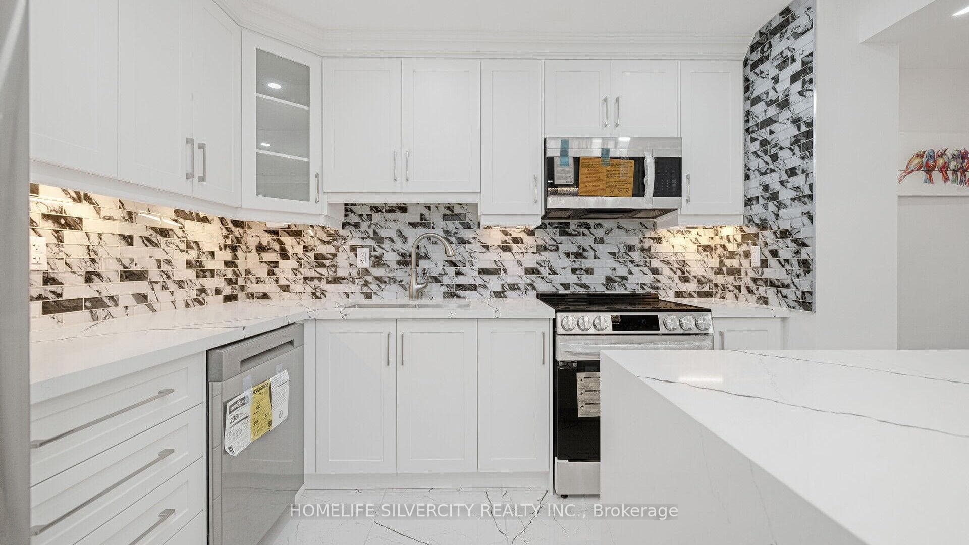 3500 Glen Erin Drive Unit 47 photo 7