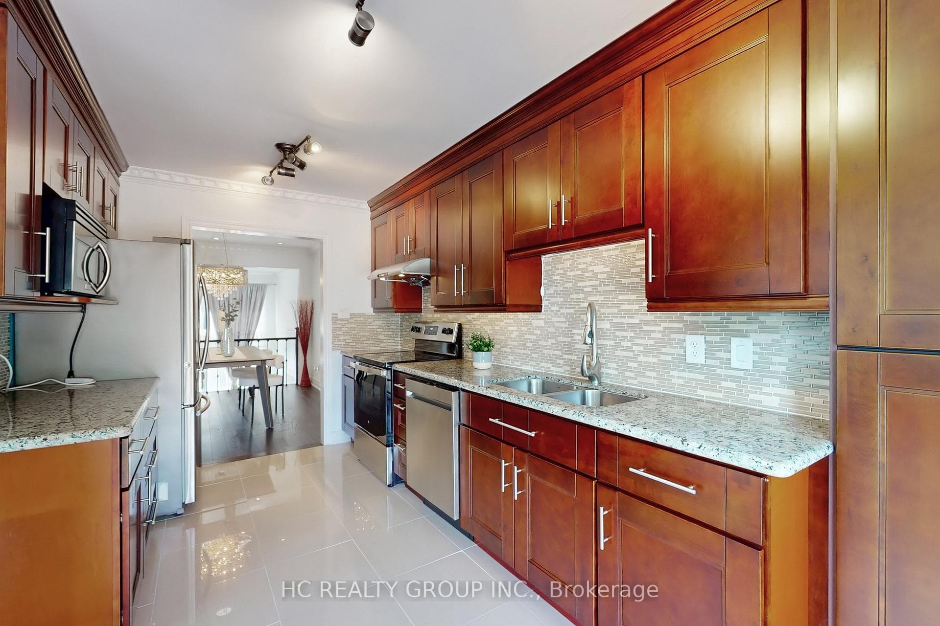 53 Chipwood Crescent photo 16