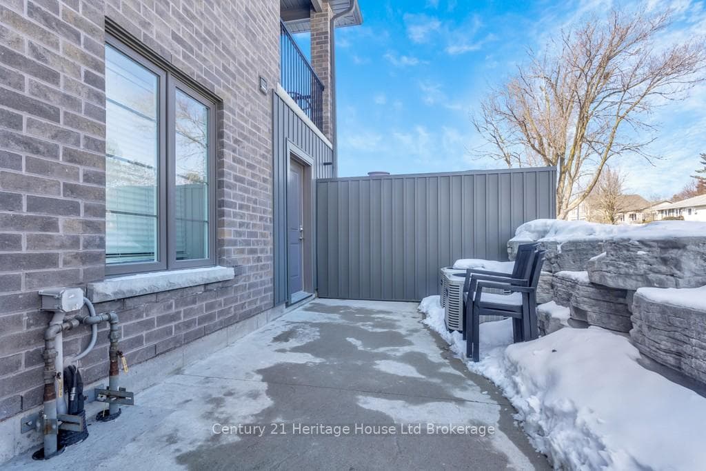 15 Woodcock Drive Unit 103 photo 2