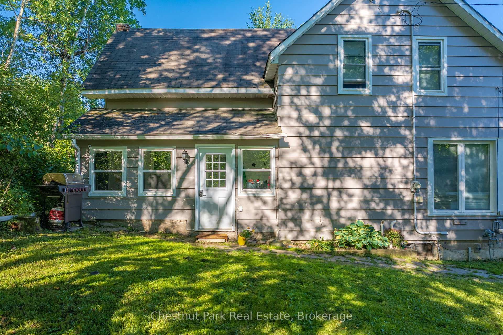 96 James Street photo 26