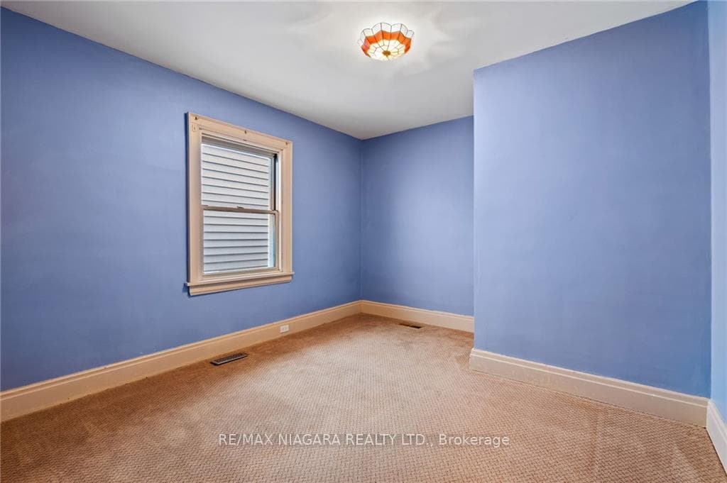 42 Highland Avenue photo 8