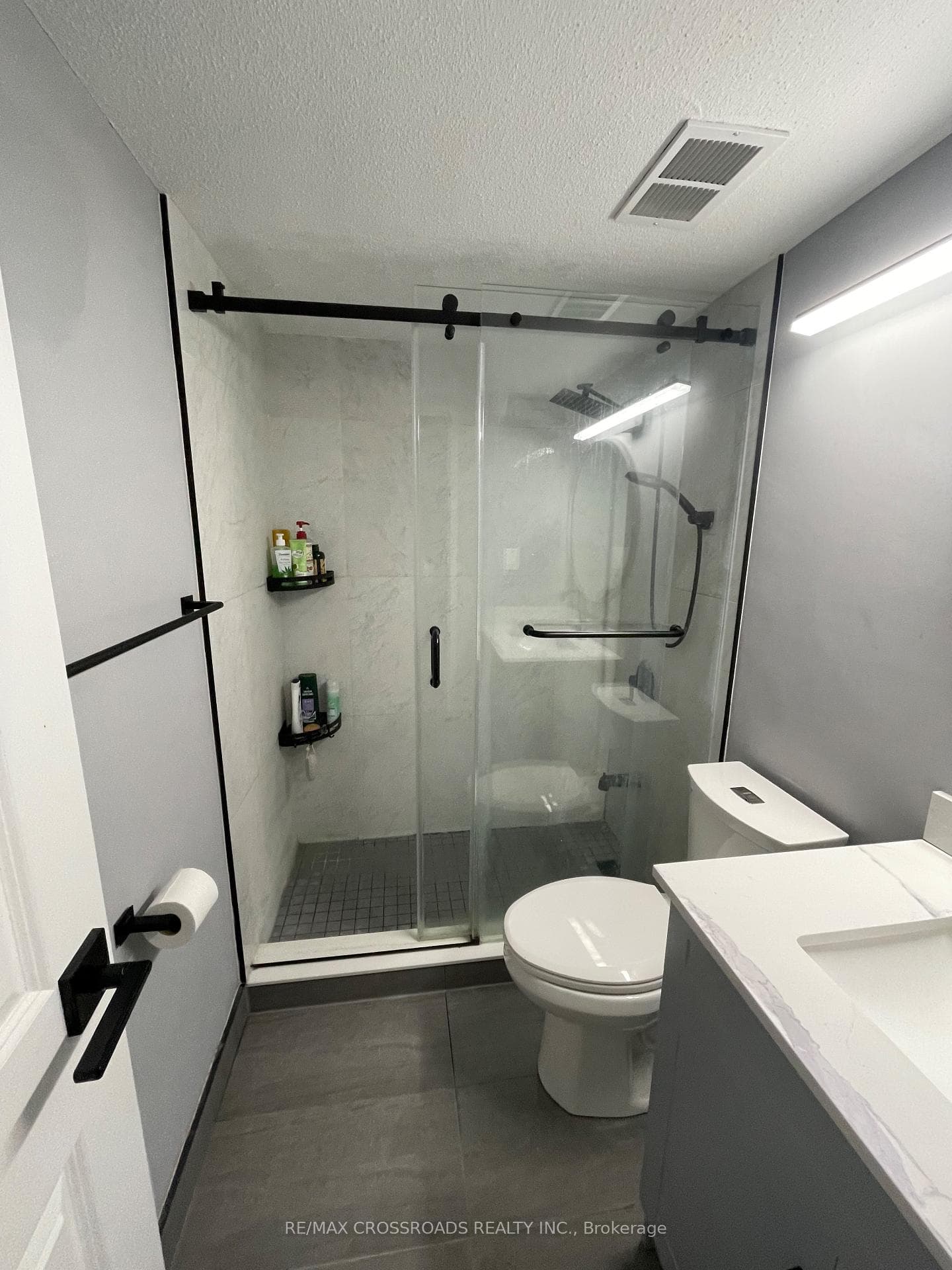 1 Massey Square Unit PH16 photo 23