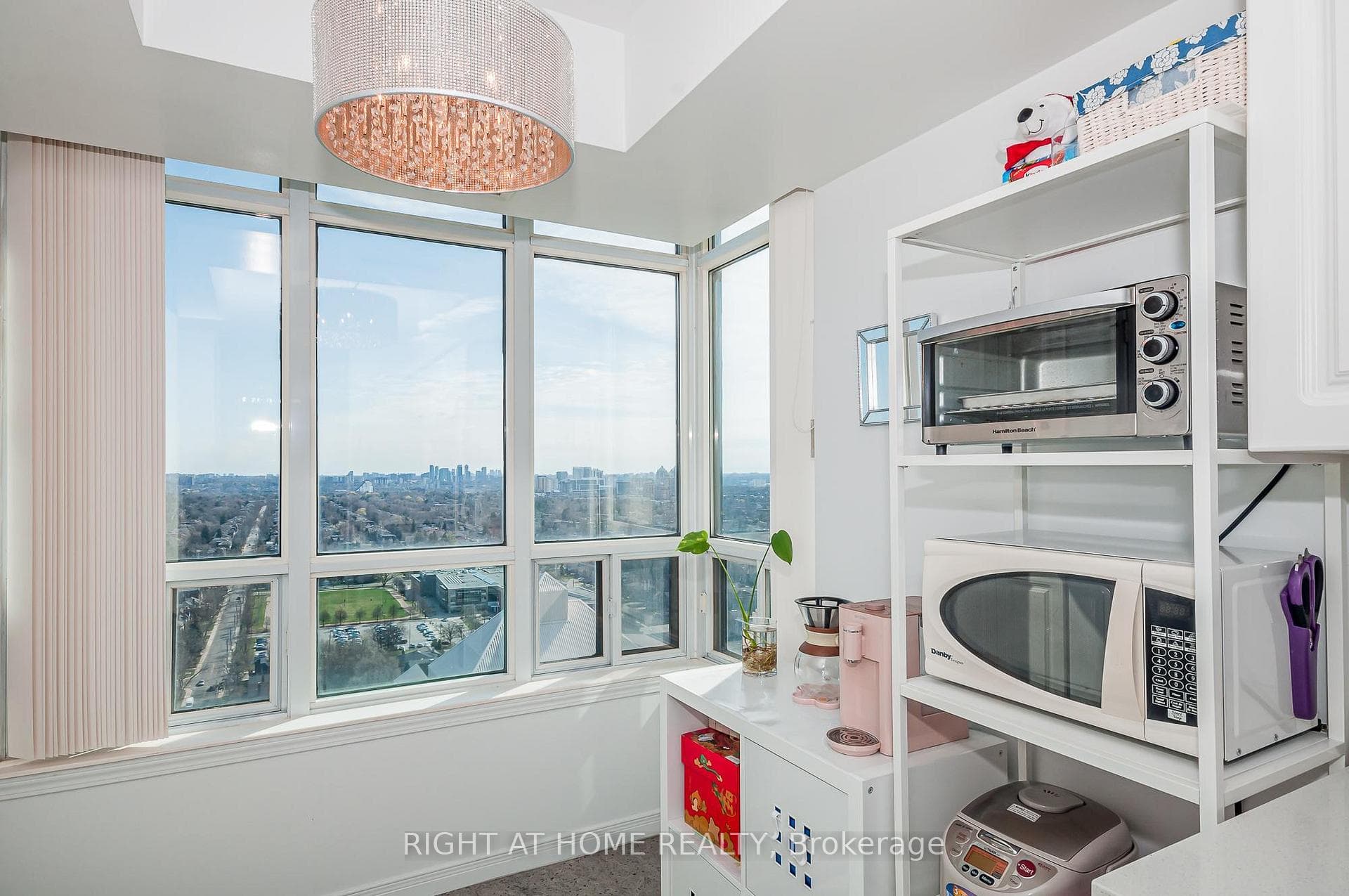 33 Empress Avenue Unit 2703 photo 26