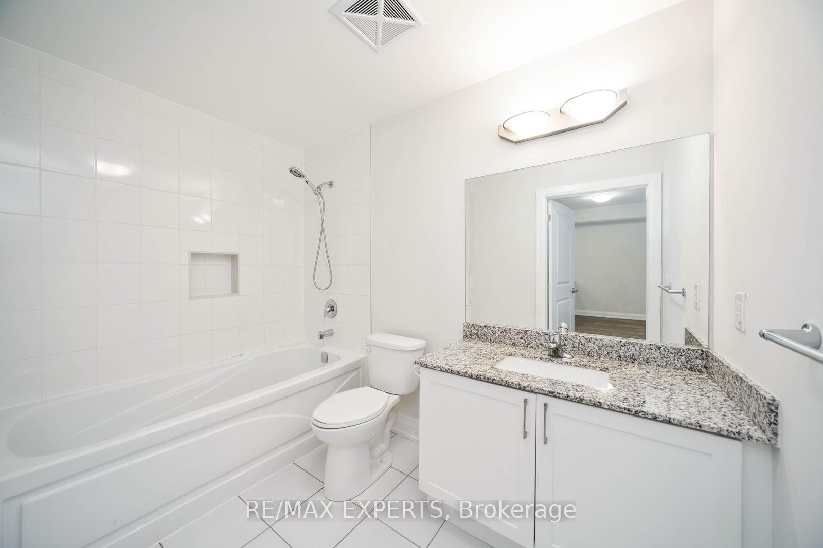 481 Rupert Avenue Unit 2117 photo 27