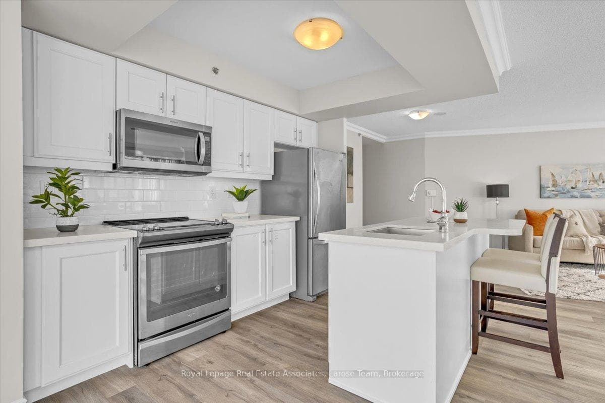 3 Marine Parade Drive Unit 1706 photo 14