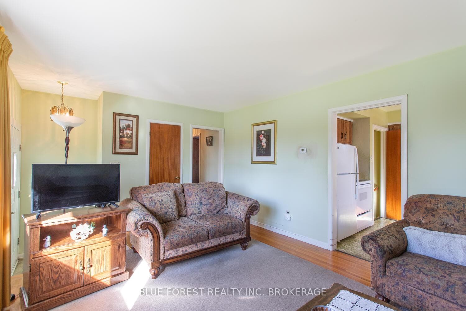 15 Pawnee Crescent photo 7