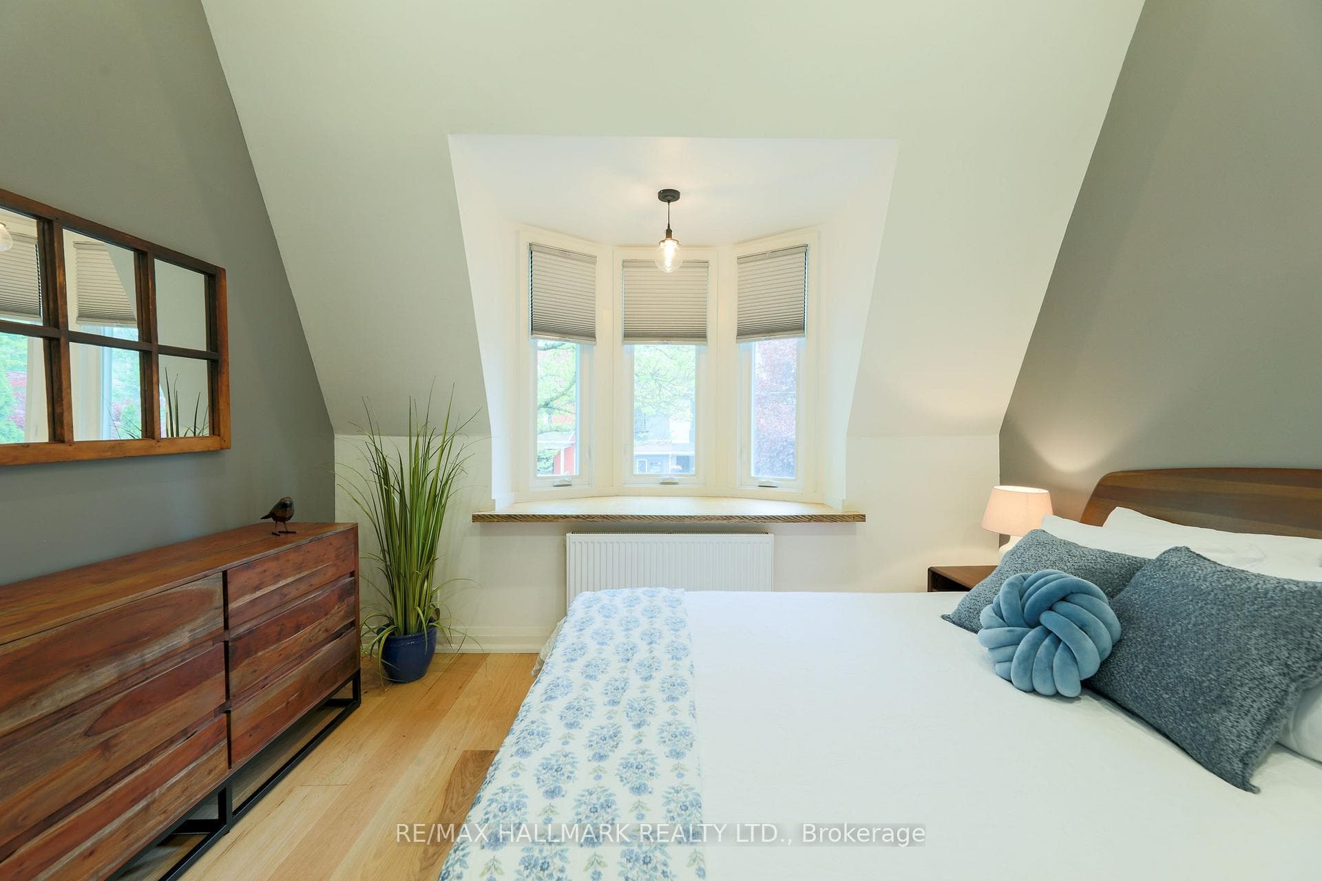 39 Seymour Avenue photo 20