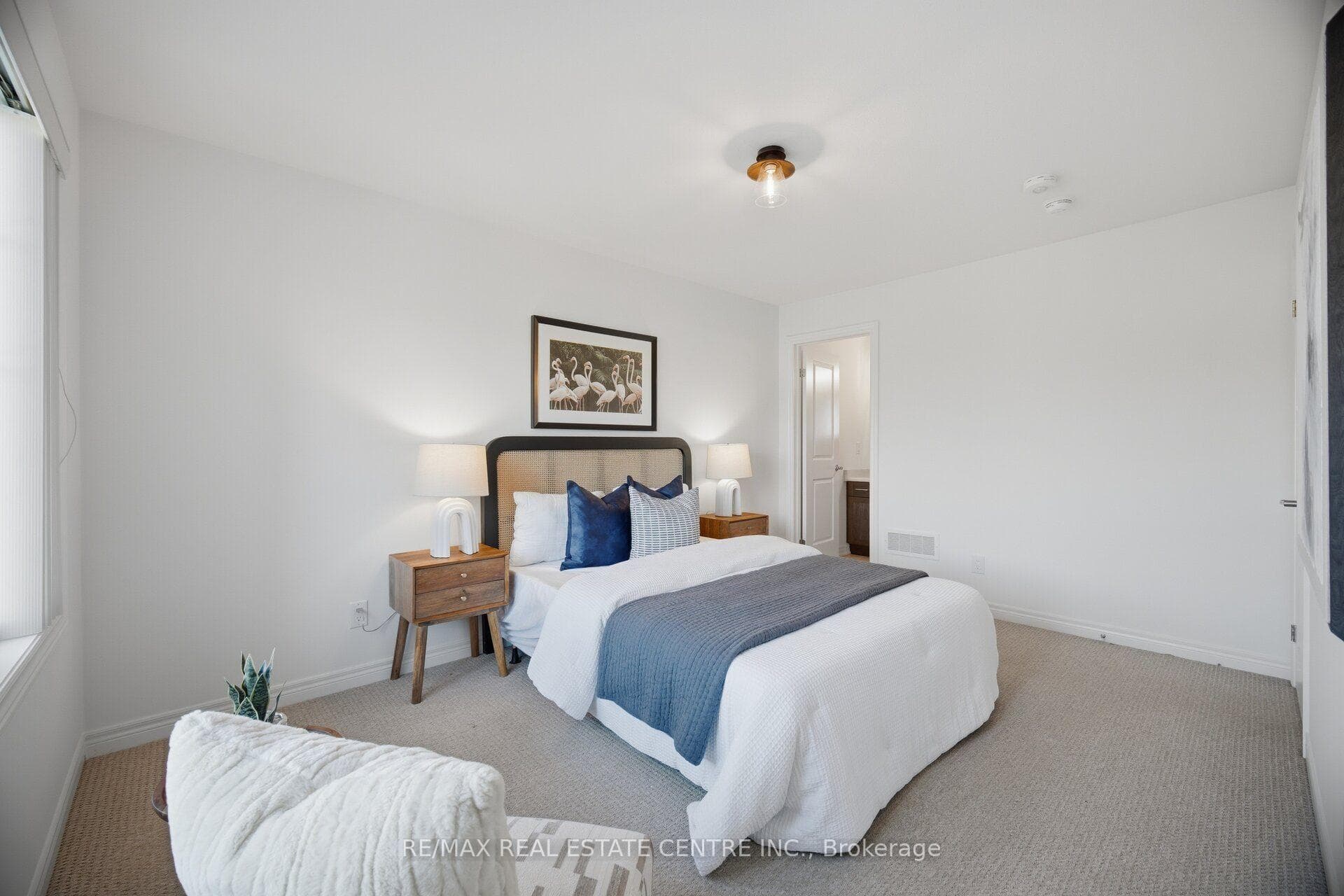 206 HERON Street photo 29