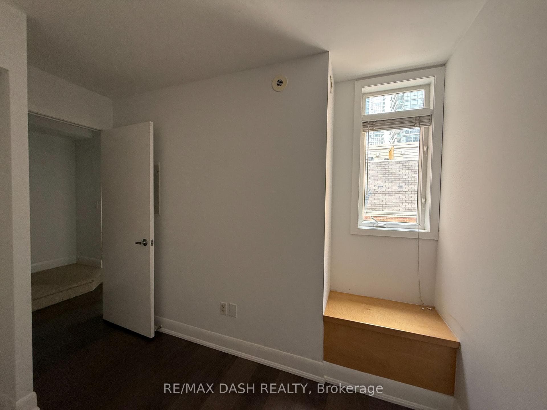 415 Jarvis Street Unit 342 photo 20
