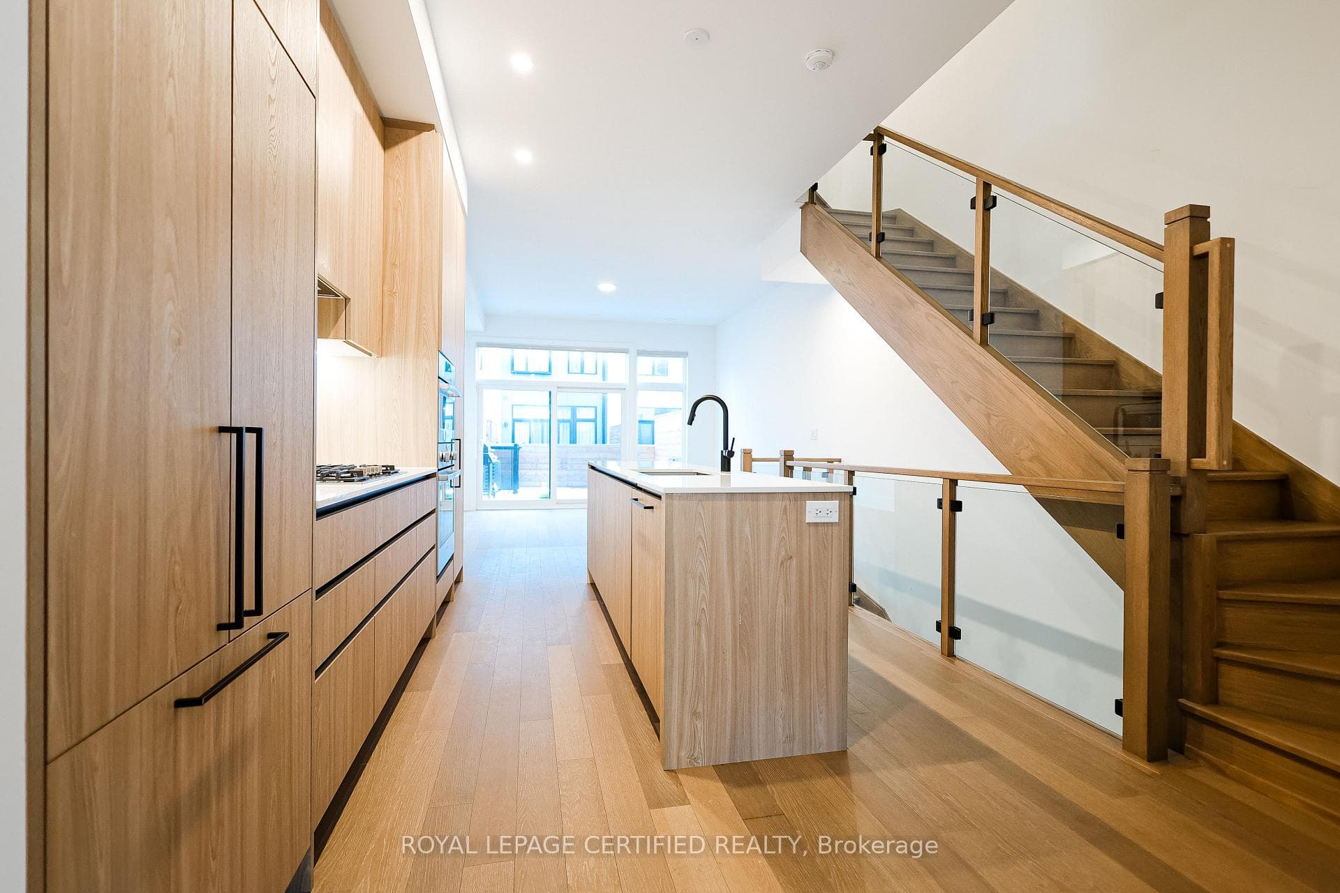 50 COVESIDE Drive Unit 30 photo 4