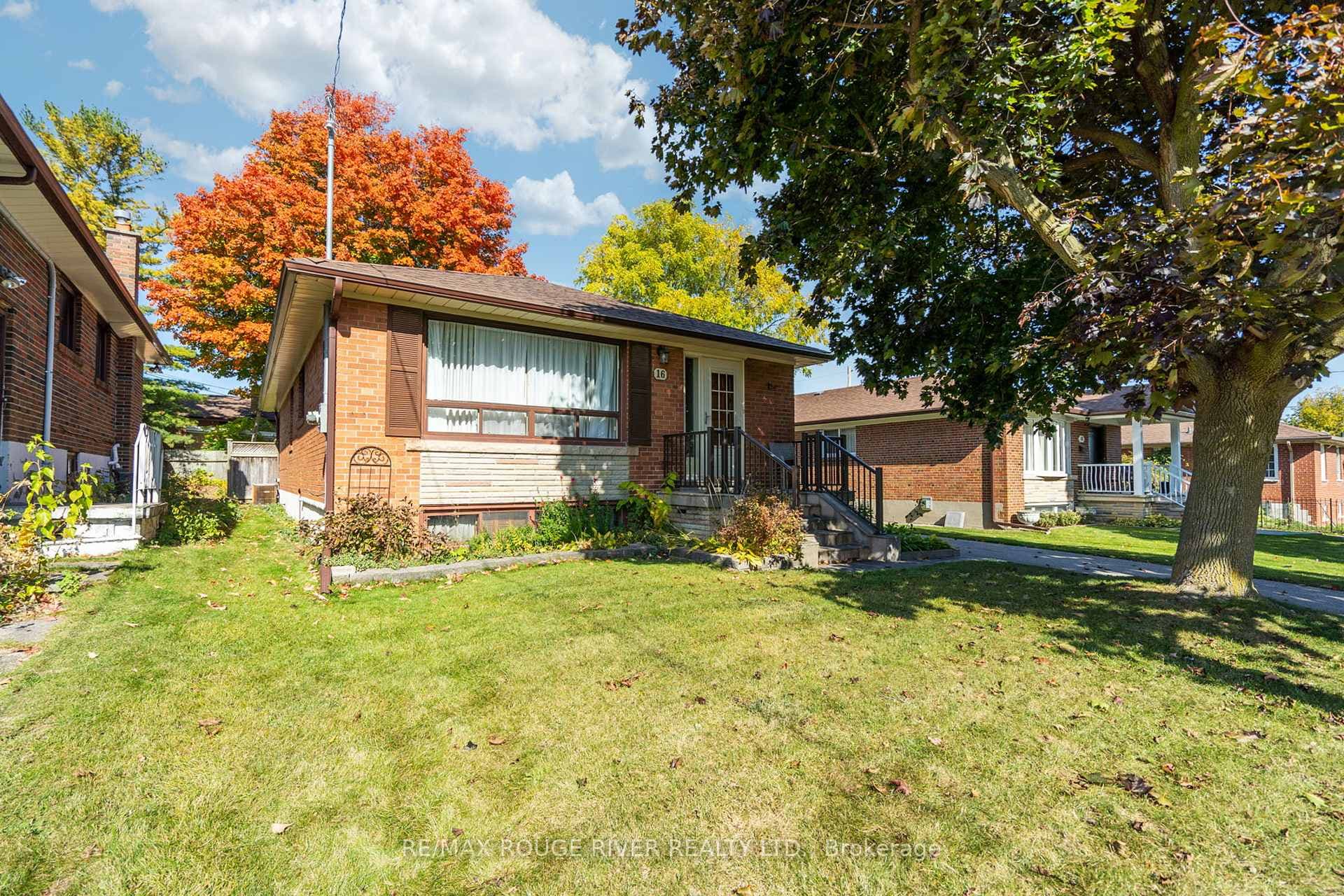 16 Britwell Avenue photo 1