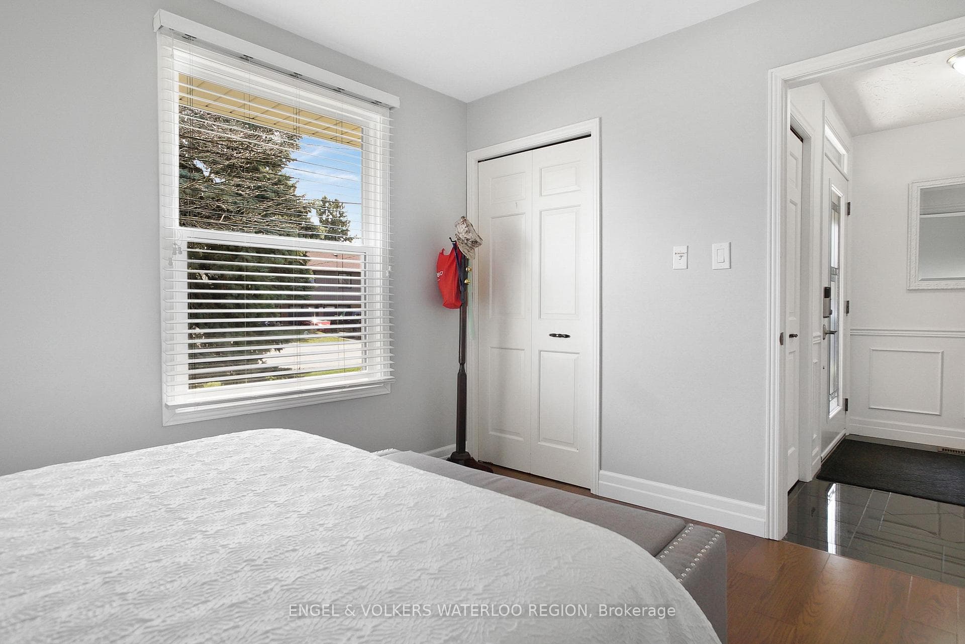 128 Carson Drive photo 25