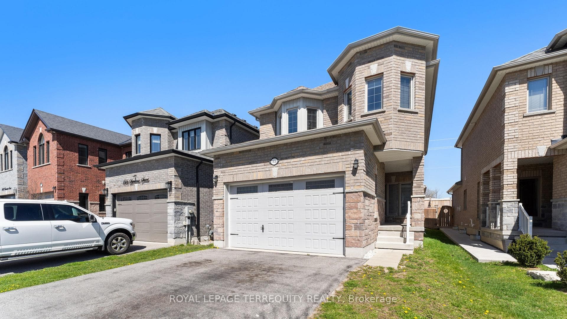 1818 Lamstone Street photo 2