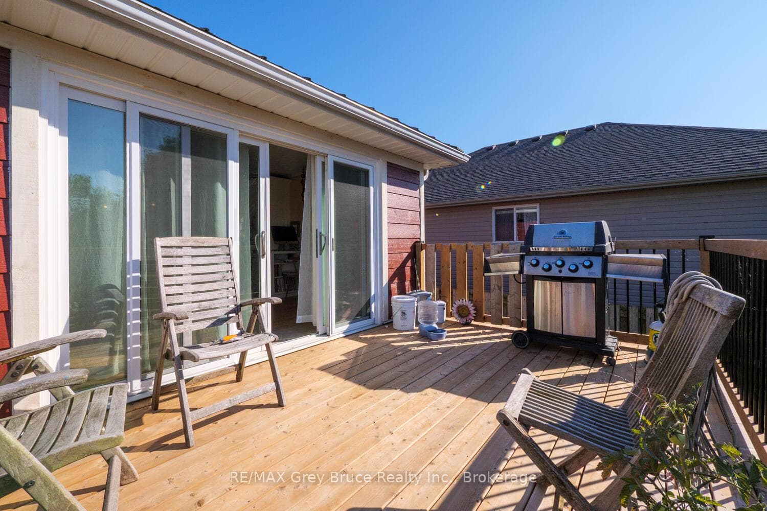 958 Highland Street photo 29