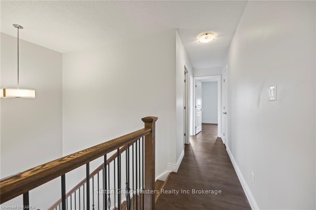 894 RIVERVIEW WAY N/A photo 17