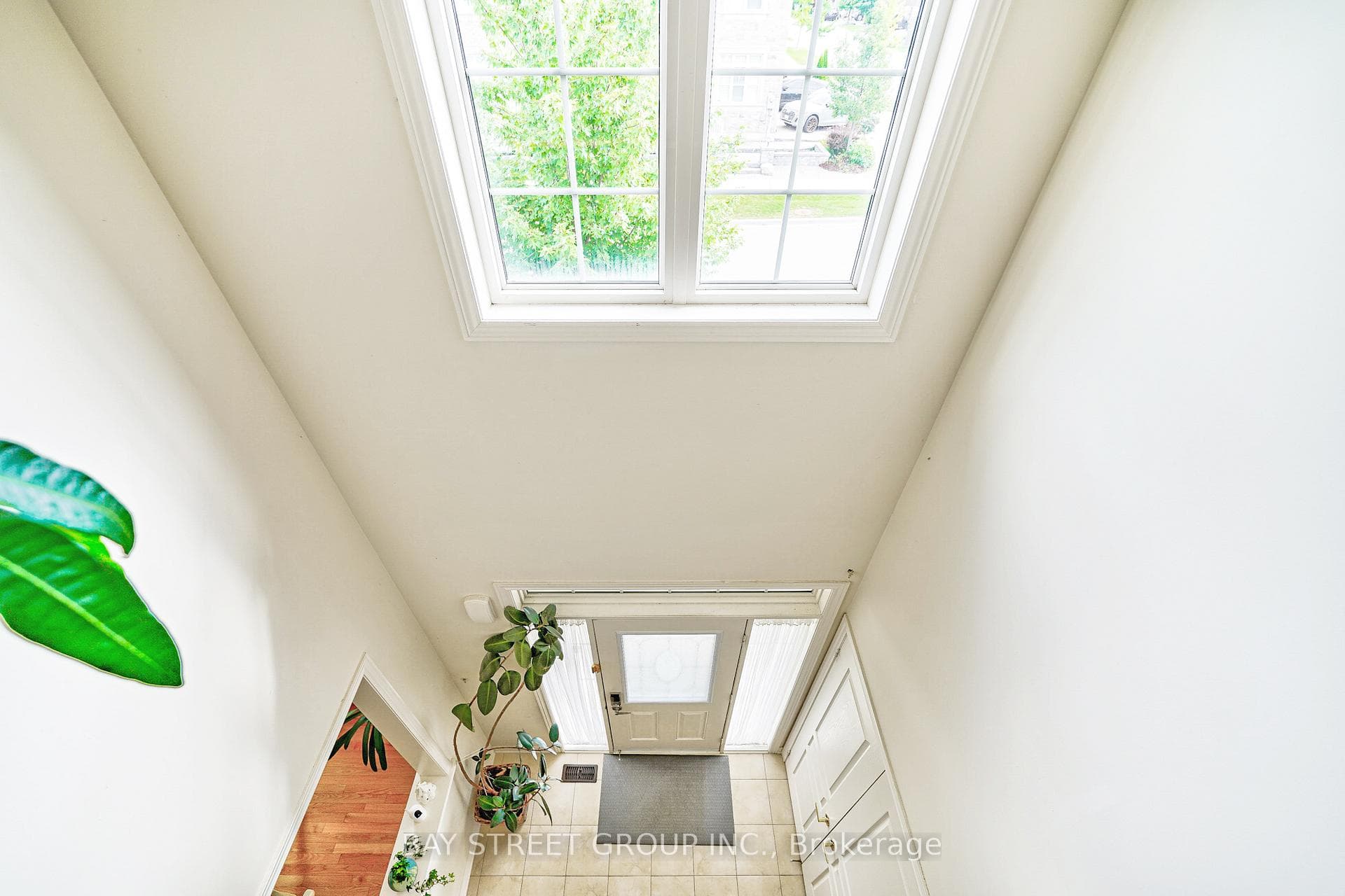 79 Frederick Stamm Crescent photo 22