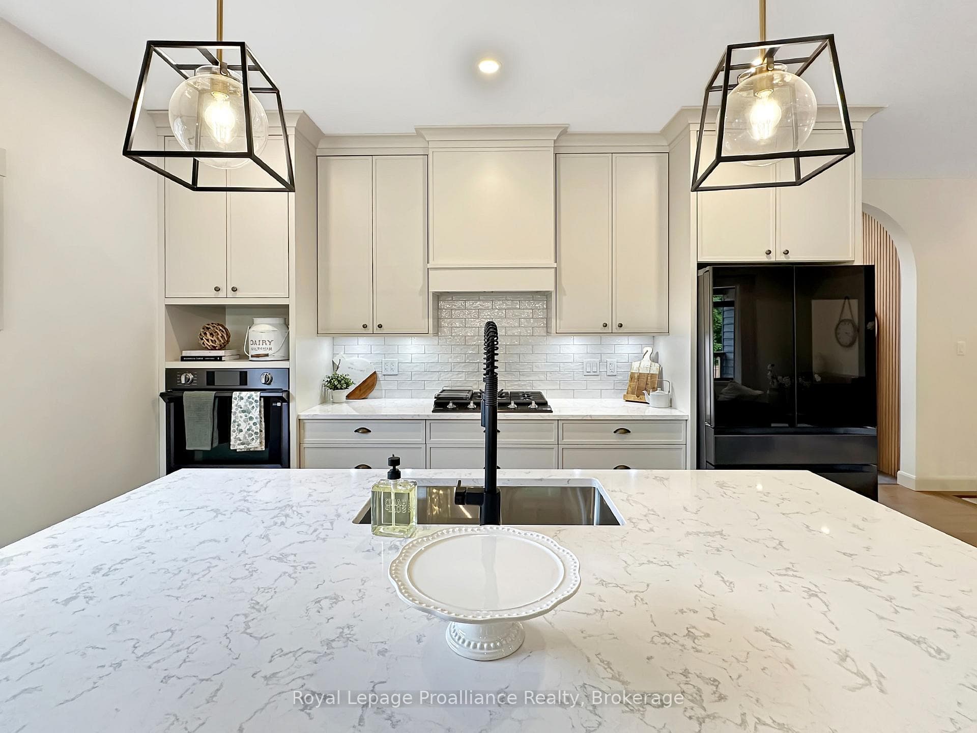 37 Deerview Drive photo 16