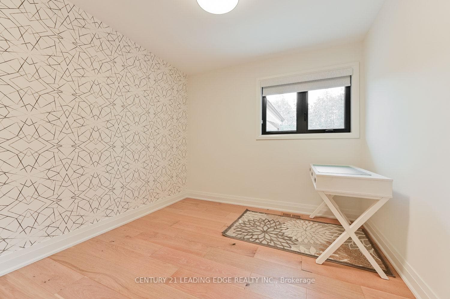 5015 Ashburn Road photo 21