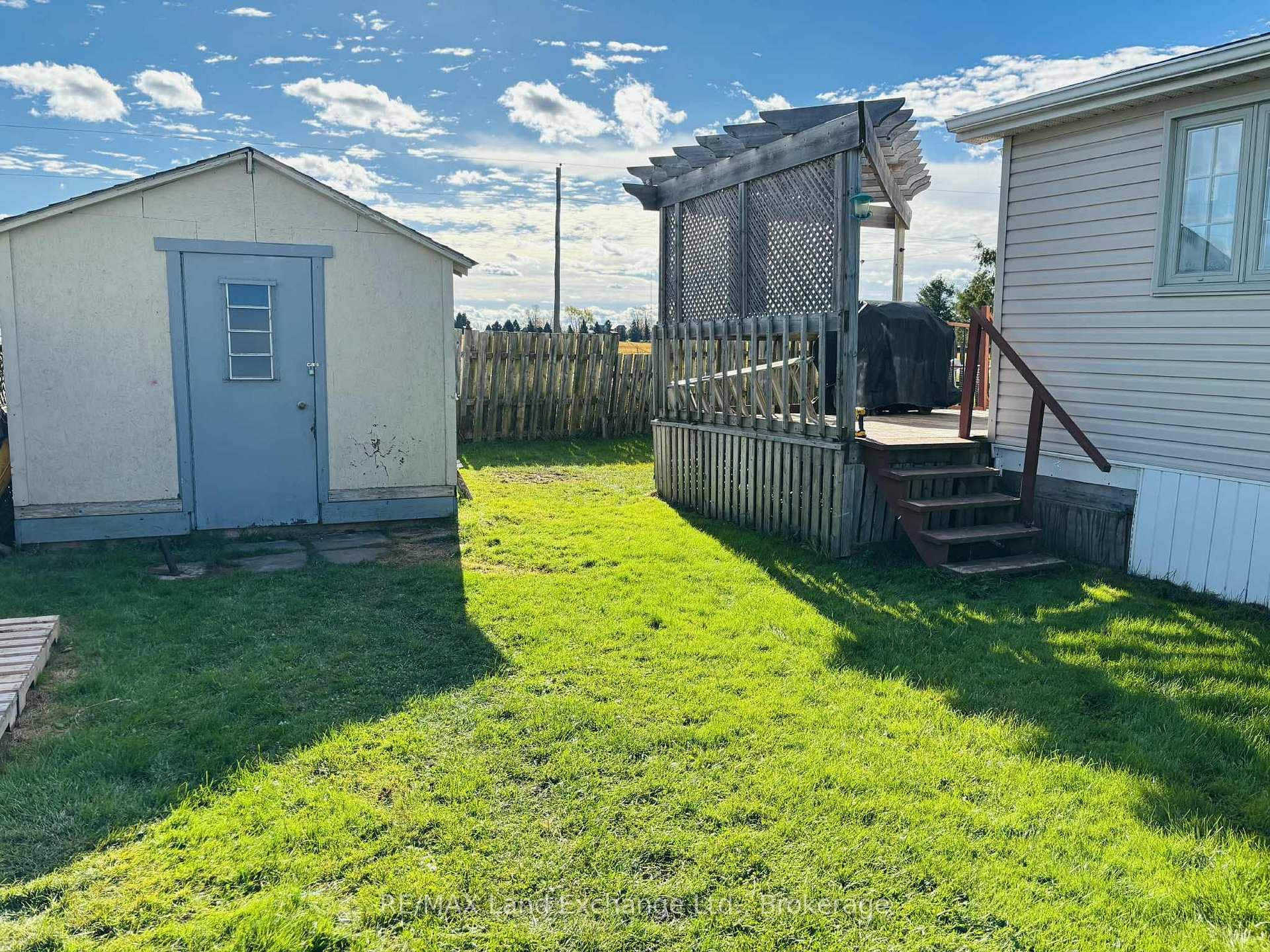 206 Grace Street photo 22