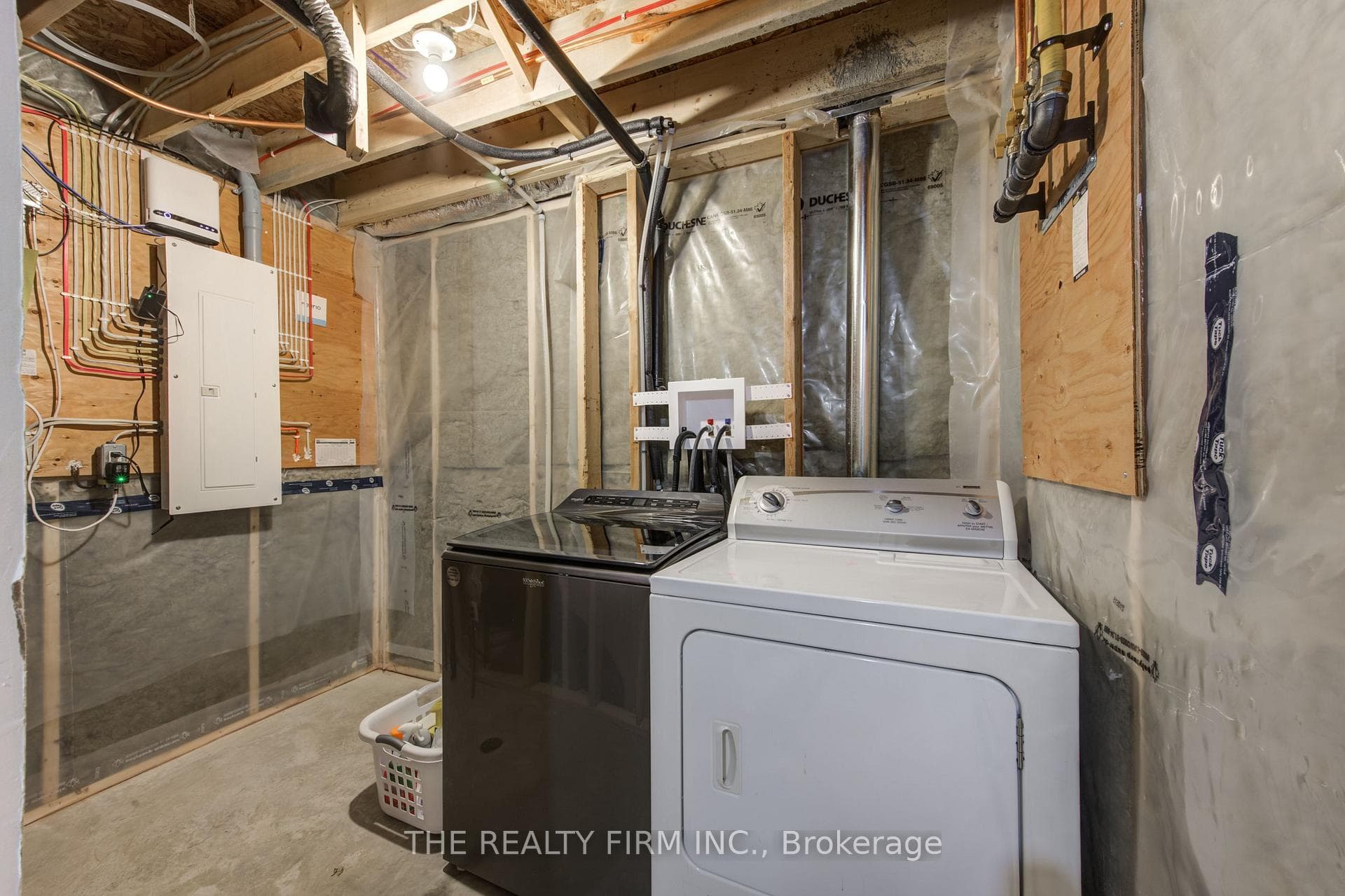 14 Weir Crescent photo 30