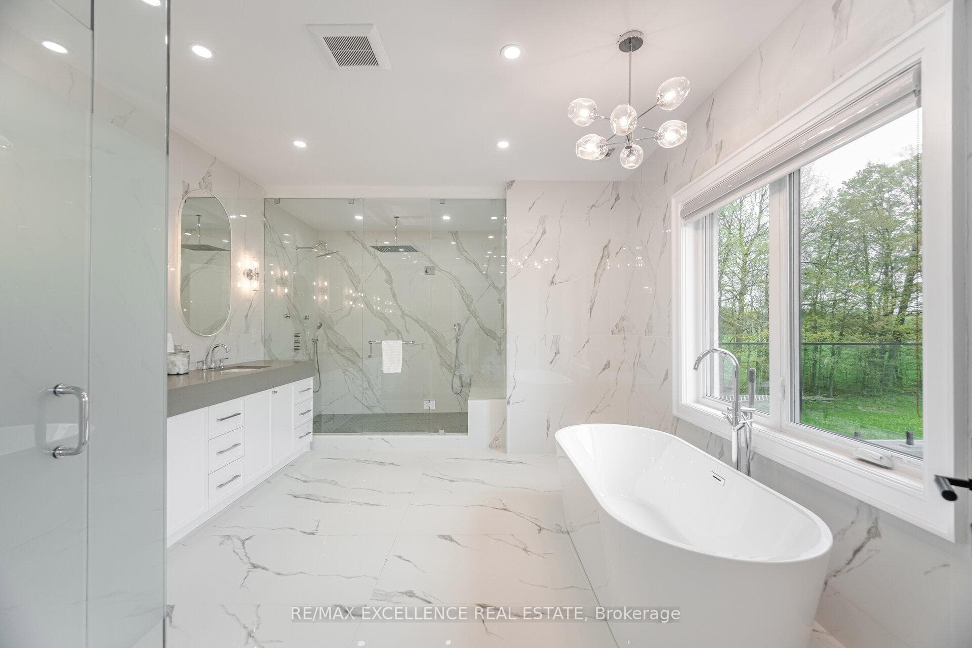 4937 6th Line photo 32